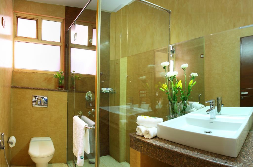 Perch Arbor-Golf Course Road Hotel Gurgaon Exterior photo